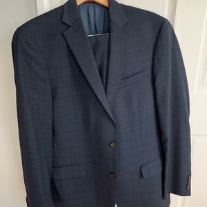 Hart Schaffner Marx Men’s Suit (Navy, Plaid)
